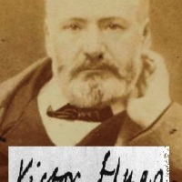 7 citations parisiennes de "l'antiquaire" Victor Hugo